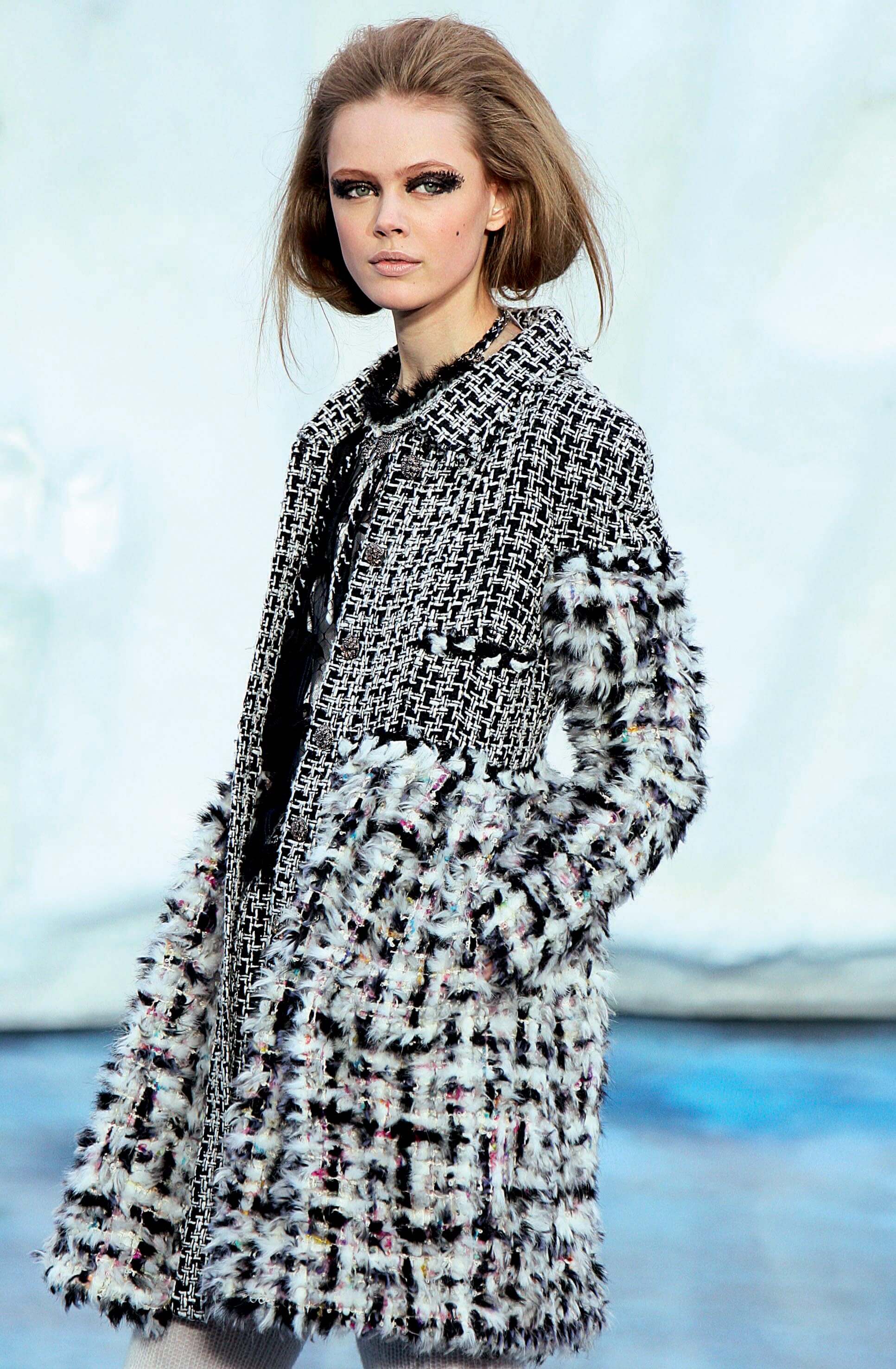 See Karl Lagerfeld's Most Creative Chanel Fashion Shows